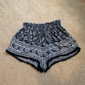 Mudd high waisted shorts